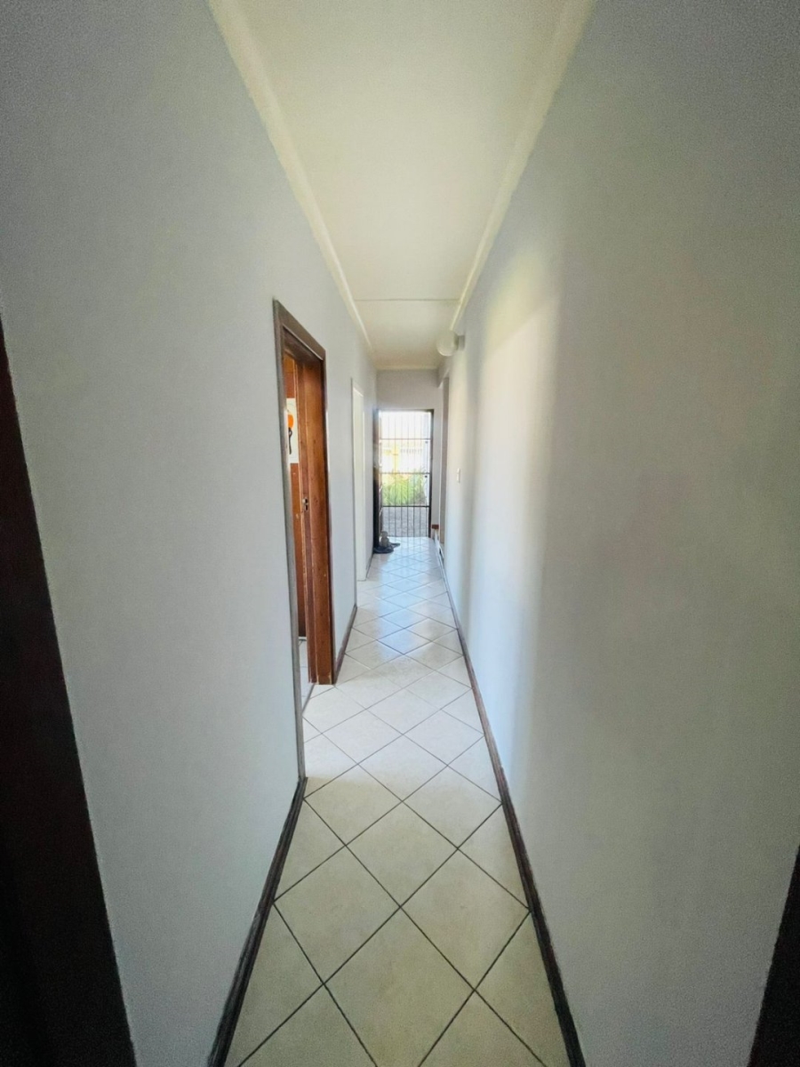 3 Bedroom Property for Sale in Amalinda Eastern Cape
